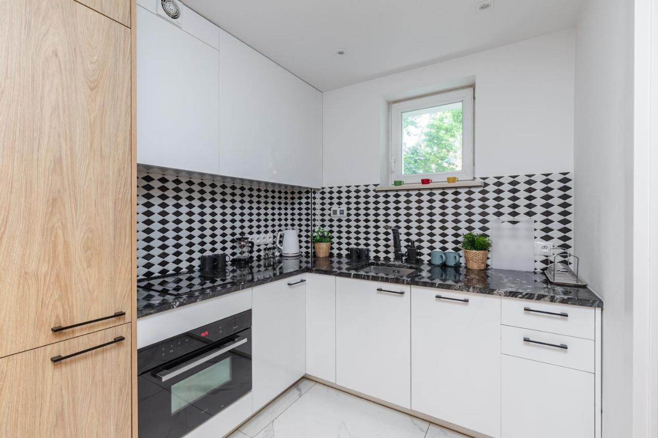Apartament Superapart Al. Jerozolimskie 141